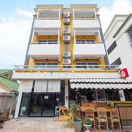 Oyo 983 The Private Hotel Chiang Mai Ngoại thất bức ảnh