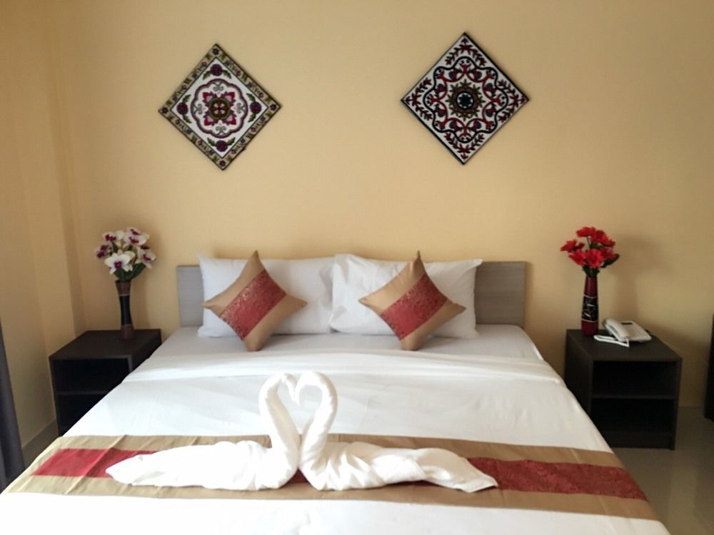Oyo 983 The Private Hotel Chiang Mai Ngoại thất bức ảnh