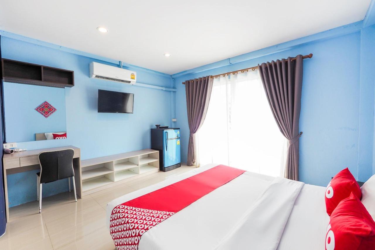 Oyo 983 The Private Hotel Chiang Mai Ngoại thất bức ảnh
