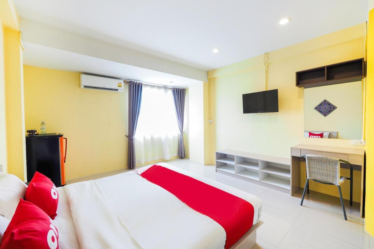 Oyo 983 The Private Hotel Chiang Mai Ngoại thất bức ảnh
