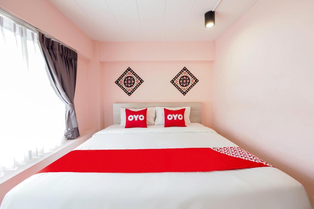 Oyo 983 The Private Hotel Chiang Mai Ngoại thất bức ảnh