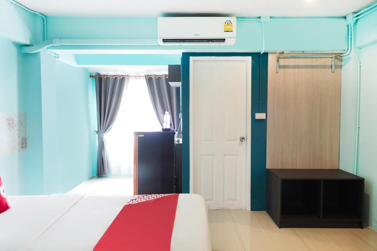Oyo 983 The Private Hotel Chiang Mai Ngoại thất bức ảnh